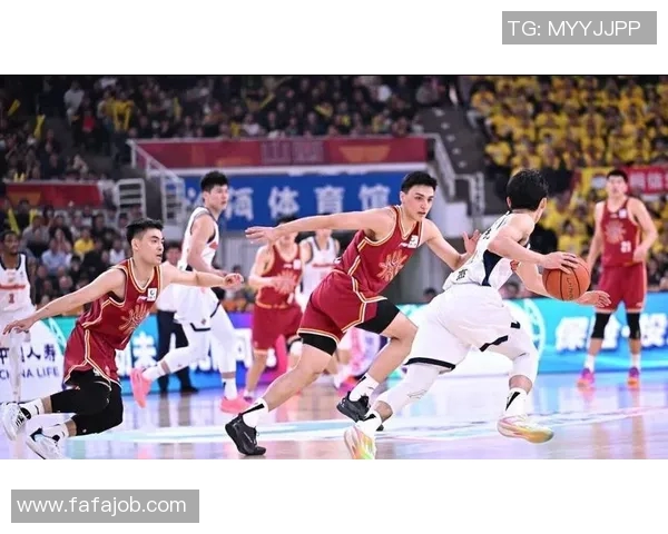 广州篮球队荣登篮球状态排行榜第十名展现强劲实力与潜力 广州篮球队荣登篮球状态排行榜第十名展现强劲实力与潜力