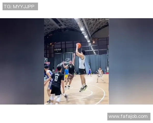 吴冠希：从青年才俊到篮球赛场的璀璨明星之路与成长故事