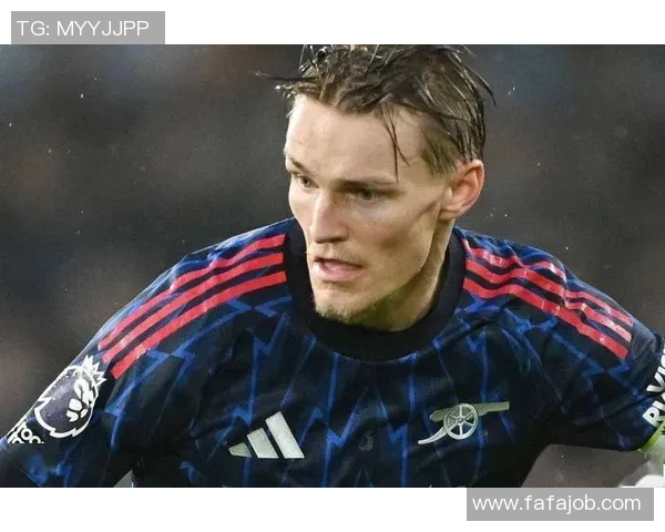 厄德高的崛起与挑战:从天才少年到足坛巨星的成长之路 厄德高的崛起与挑战:从天才少年到足坛巨星的成长之路