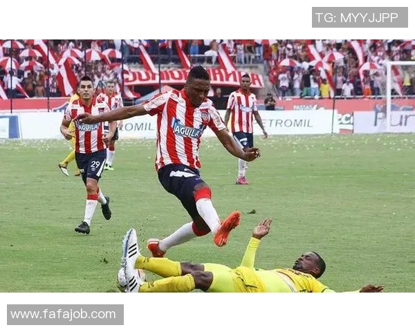 威斯特曼与托利马的精彩对决揭示足球战术与团队协作的魅力 威斯特曼与托利马的精彩对决揭示足球战术与团队协作的魅力