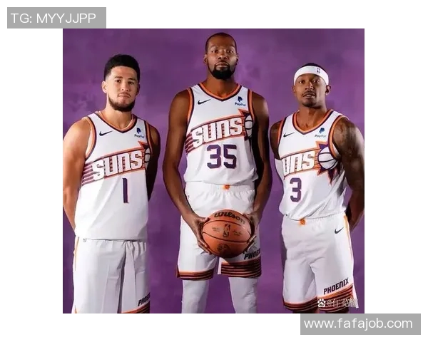 德文布克领衔太阳队冲击季后赛展现超强个人能力与团队合作精神