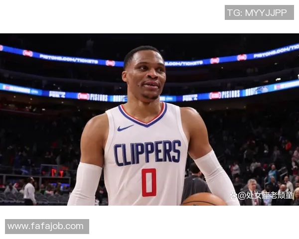 拉塞尔威斯布鲁克：从MVP到球队变革的篮球传奇之路