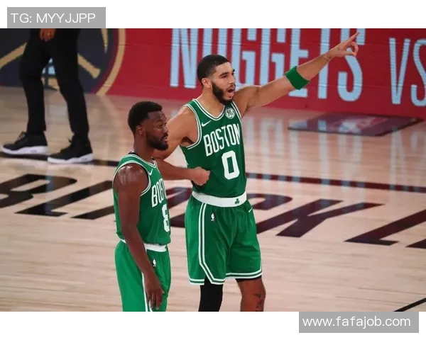 杰森塔图姆如何在NBA赛场上展现领袖风范与超凡实力