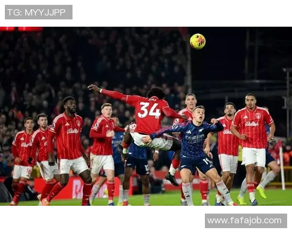 利物浦与拜仁激战正酣在线直播全程回顾与精彩瞬间分析